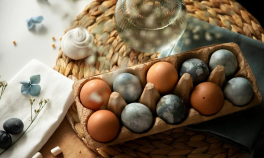 Ingredientele pe care trebuie să le pui în apa ouălelor de Paște, pentru ca să nu se mai spargă. Se regăsesc în bucătăria fiecărei gospodine