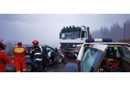 Mașină făcută zob la Poiana Stampei. O persoană a murit și alte trei au ajuns la spital