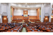  Salarii nesimțite în Parlament. Vezi cât câștigă o dactilografă și ce sporuri are