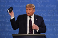  Donald Trump nu mai prezintă niciun pericol. A scăpat de COVID