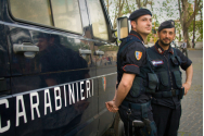  Un român din Italia și-a înjunghiat fratele și l-a aruncat în stradă