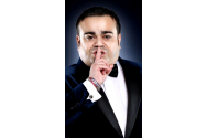  Manelistul Adrian Minune, amendat de Poliția Capitalei. El a cântat la un botez unde au participat zeci de persoane