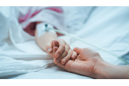 O fetiță de doar 4 ani se află printre cei 130 de pacienți cu COVID-19 care au decedat în ultimele 24 de ore în România. Fetița avea și alte afecțiuni