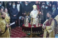 Slujbă la Catedrala din Constanța cu zeci de credincioşi fără mască