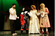 Artiștii de la Teatrul „Luceafărul” readuc publicul în săli!
