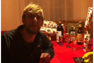 DJ cunoscut în Iași, ridicat pentru trafic de droguri. El era fan al grupării Anonymous