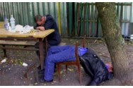 Românii, în topul bețivanilor. Ei s-au îmbătat de peste 14 ori anul trecut