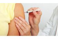 În România, vor fi vaccinate cu vaccinul AstraZeneca persoanele între 18 și 55 de ani / Opt săptămâni, intervalul între cele 2 doze