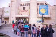  Ieșenii, invitați să fie personaje într-un spectacol al Teatrului Luceafărul