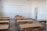 Cum se vor recupera orele și câți bani vor primi profesorii