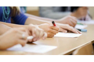 Simularea examenului de Evaluare Naţională pentru clasa a VIII-a începe astăzi, cu proba scrisă la Limba şi literatura română