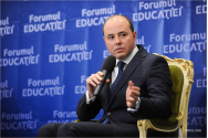 Doi parlamentari ieşeni cer defiinţarea Institutului Revoluţiei Române