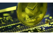 Criptomoneda Ethereum ia avânt, pe măsură ce Bitcoin înregistrează o scădere