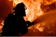 Incendiu cu victime la Timișoara. O persoană a murit și alte două au fost intoxicate cu fum
