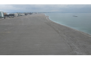 Turiștii, alungați din stațiunea Mamaia
