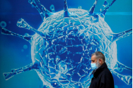 Două decese cauzate de infectarea cu virusul Delta