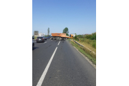 Accident grav la Metro! Un utilaj al SDN Iași a fost lovit de o basculantă