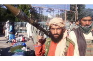  Proteste în Afganistan. Talibanii au deschis focul în Jalalabad, unde manifestanții au înlocuit un steag taliban cu unul afgan