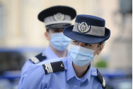 Un botoșănean a bătut o polițistă