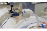 Poți să mori de COVID chiar dacă ești vaccinat împotriva coronavirusului?