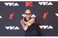 David Lee Roth, solistul trupei Van Halen, se retrage din industria muzicii