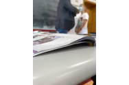 Profesorul care a pălmuit un elev nu mai are voie să predea timp de două luni