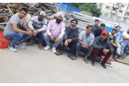 Muncitori în construcții adusi din India cu tot cu bucătari