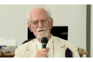 Academicianul Constantin Bălăceanu-Stolnici: „Vaccinul este un stimulator al fabricii de medicamente pe care noi o avem în organism