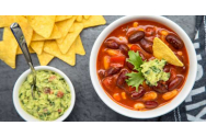 Chili vegan cu fasole, rețeta de aprins papilele gustative