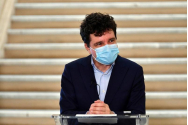 Nicuşor Dan nu a putut intra în sediul Guvernului pentru că nu a avut certificatul verde