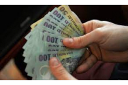 Firmele, obligate să crească, după 2 ani, salariile lucrătorilor încadrați cu minimum pe economie
