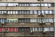 Bani de la stat pentru românii care stau la bloc. Cine vor fi norocoșii