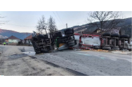 Pericol de EXPLOZIE în Neamț. O cisternă plină cu hidrocarburi s-a răstunat la Grințieș
