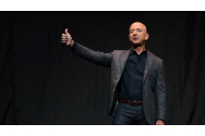 Jeff Bezos vrea să descopere secretul tinereții veșnice. El a investit 3 de miliarde de dolari într-o afacere cu medicamente antiageing