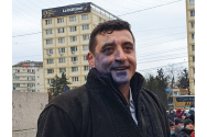 FOTO 24 Ianuarie, la Iaşi! George Simion, împroşcat cu cerneală!