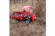 Trei bătrâni s-au răsturnat cu un triciclu electric. Unul a murit
