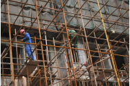 19 construcţii fără autorizaţie depistate de poliţiştii locali