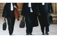 32 de noi judecători și procurori, în zona Moldovei