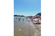 Pericol pentru turiști. Plajele de pe malul Dunării au fost închise din cauza infestării cu fecale