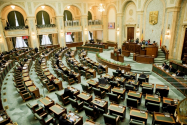 Codul rutier ciopârțit în parlament. Cum este încadrată 