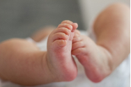 Trei medici italieni, acuzați de omor din culpă. Ei sunt vinovați de moartea bebelușului unor români