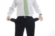 Românii au lucrat până pe 19 iunie doar pentru a-şi plăti taxele. Un angajator scoate din buzunar 1,8 euro pentru a plăti un euro către angajat