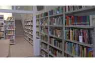 Bani găsiți într-o carte donată Bibliotecii Pașcani. Între foi erau 3.900 de lei