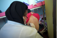 Măicuța care se împarte între mănăstire și spital