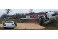 Un bărbat, în vârstă de 84 de ani, a fost rănit după ce autoturismul pe care îl conducea a intrat în coliziune cu un tir
