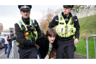 UK: Un bărbat a fost arestat după ce a aruncat cu ouă în regele Charles al III-lea