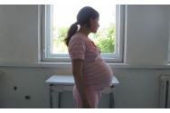 La Botoșani, în fiecare lună o minoră devine mamă
