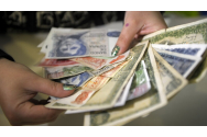 O femeie din București a înșelat 37 de persoane. Le-a promis locuri de muncă și le-a șepuit cu 100.000 de lei