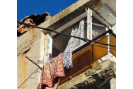 Starea copilului de la Hârlău care a suferit arsuri in urma exploziei de sâmbătă, este una bună. Medicii ieșeni spun că băiețelul vă mai sta internat câteva zile
