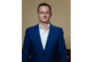  Liberalii mai trimit un ieșean în Ministerul Finanțelor